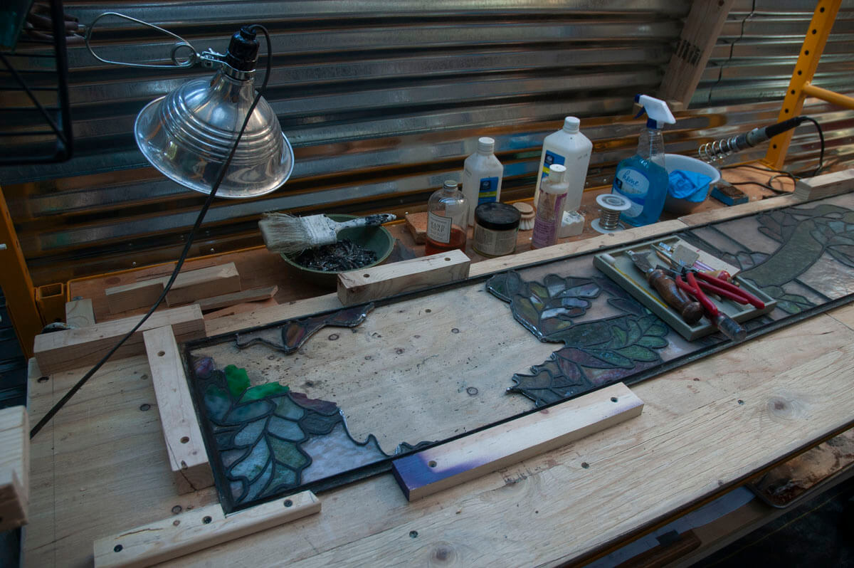 Not all of the window was disassembled, as shown in this photograph.&nbsp;&nbsp;And even in damaged ...